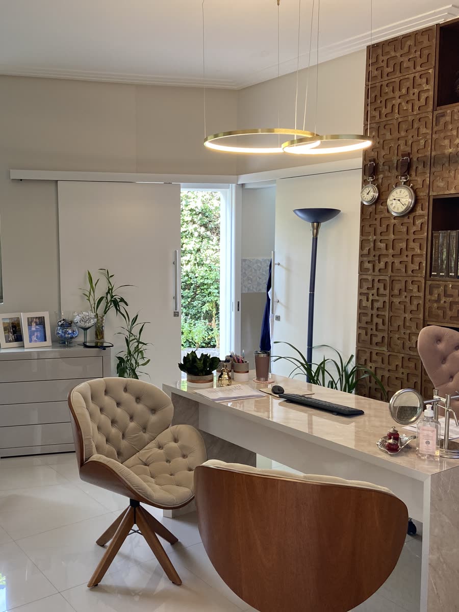Consultório da Dra. Fabiana no Instituto Tournieux